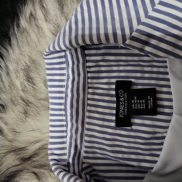 WOMENS JONES&CO BLUE/WHITE STRIPED SIZE M BLAZER EXCELLENT CONDITION - Picture 4 of 7